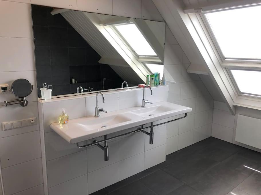 Luxe Woonboerderij In De Natuur. Nieuwkoop エクステリア 写真